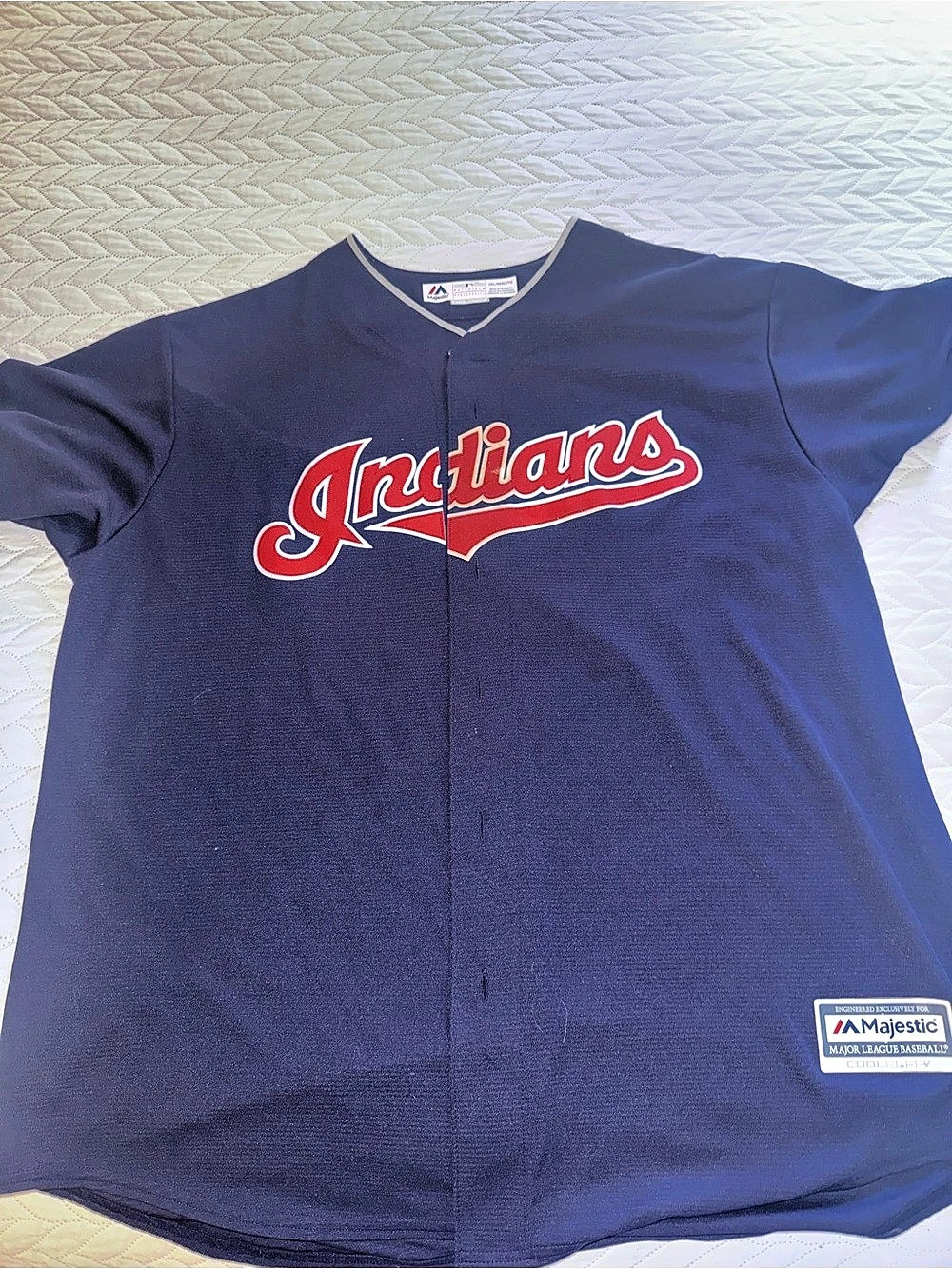 Majestic Cleveland Indians baseball jersey Blue & Red Like New